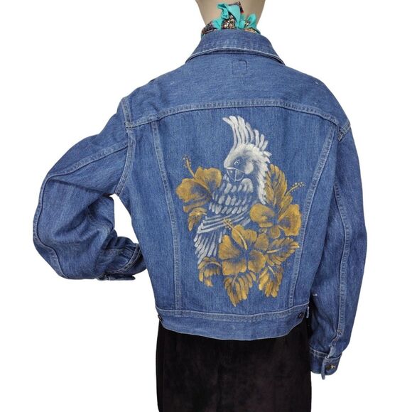 Vintage 80s Lee Artsy Denim Hand Painted Cockatoo Flowers Trucker Jean Jacket - Picture 1 of 10